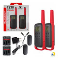 Rádio Comunicador Talkabout Motorola T210BR Alcance Até 32km UHF Cor Vermelho e Preto