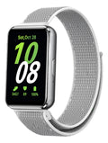 Pulseira Fecho Silicone Para Samsung Galaxy Fit 3 Sm-r390 Cor Nude Largura Da Pulseira 20 Mm