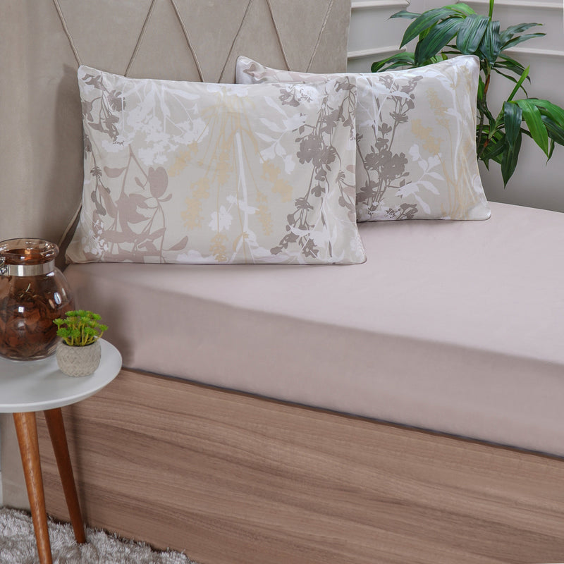 Jogo De Cama Lençol Casal Micropercal C/ Elástico 1,38x1,88 Cor Estampas Sortidas Desenho do tecido Liso