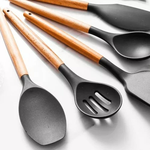 Kit Completo 12 Utensílios De Cozinha Silicone Cabo Madeira Alta Resistência Antiaderente Durável Design Moderno Ideal Para Cozinhar e Servir Com Segurança Ponte Lar Utilidades