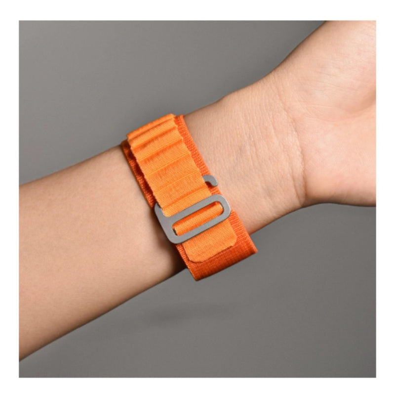 Pulseira Alpine para apple watch ultra 49mm/45mm/44mm/42mm de larguras feita em nylon/ elastano fivela (g-hook loop) cor preto comprimento total 21