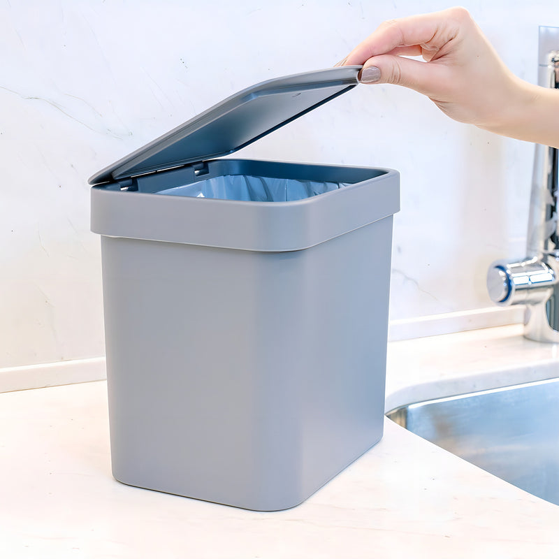 Lixeira Trium C/ Tampa 4,7 L Cozinha Ou Cesto De Lixo Cor Chumbo