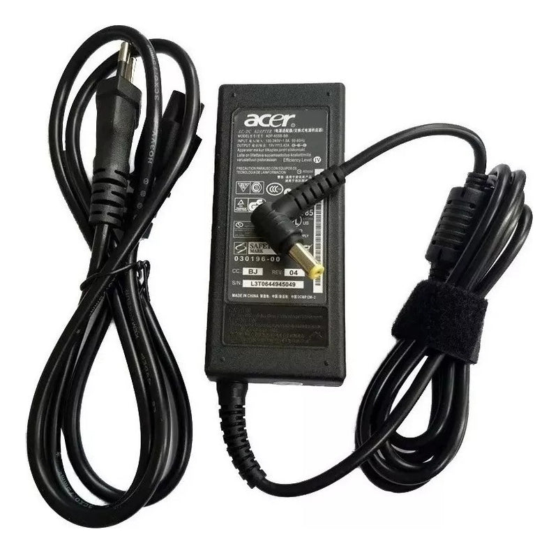 Fonte Carregador Notebook Acer 19v 3.42a 65w Cor Preto